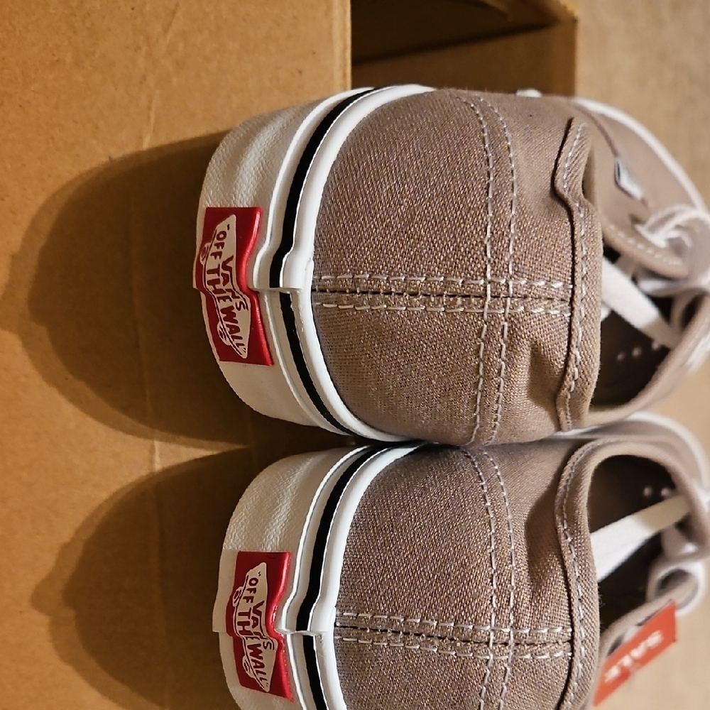 Vans Men's or Women's Tan Canvas Sneakers - Picture 4 of 5